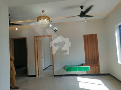 ای ۔ 18 اسلام آباد میں 5 کمروں کا 8 مرلہ مکان 2.3 کروڑ میں برائے فروخت۔ ای ۔ 18 اسلام آباد میں 5 کمروں کا 8 مرلہ مکان 2.3 کروڑ میں برائے فروخت۔