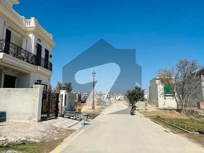 لیک سٹی۔ سیکٹر ایم 7 ۔ بلاک سی 3 لیک سٹی ۔ سیکٹرایم ۔ 7,لیک سٹی,رائیونڈ روڈ,لاہور میں 7 مرلہ رہائشی پلاٹ 1.55 کروڑ میں برائے فروخت۔