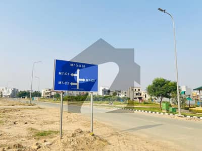لیک سٹی۔ سیکٹر ایم 7 ۔ بلاک سی 3 لیک سٹی ۔ سیکٹرایم ۔ 7,لیک سٹی,رائیونڈ روڈ,لاہور میں 7 مرلہ رہائشی پلاٹ 1.48 کروڑ میں برائے فروخت۔