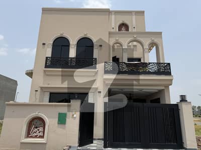 5 Marla Brand New House For Sale