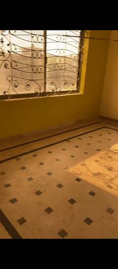 1 Kanal Upper Portion For Rent