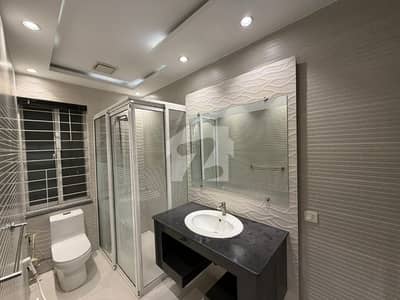 DHA Phase 6, Block E, 01 Kanal, 05 Bed, Fully Funrnished Luxury House For Rent. AC Installed