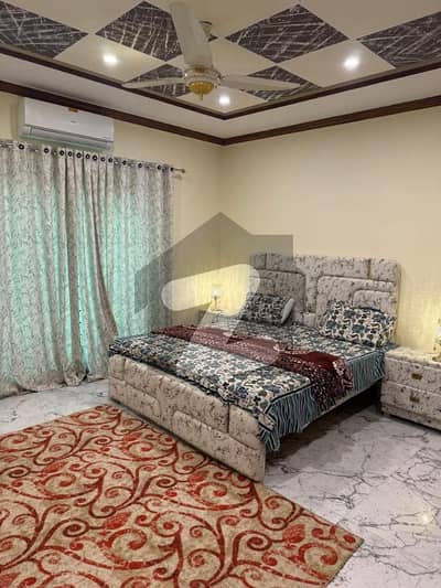 10 Marla Brand New Designer Luxury Furnished Full House Available For Rent