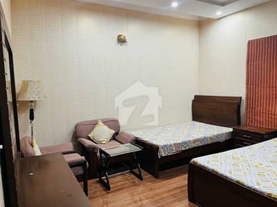 DHA Phase 3, 01 Kanal, Fully Furnished Bedroom For Rent. Original Pics Attached.