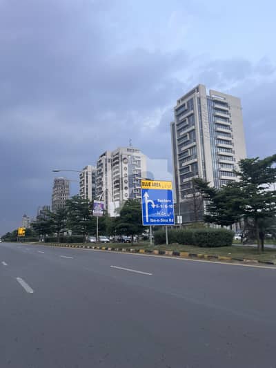 نیو بلیو ایریا اسلام آباد میں 2 مرلہ دکان 3.85 کروڑ میں برائے فروخت۔