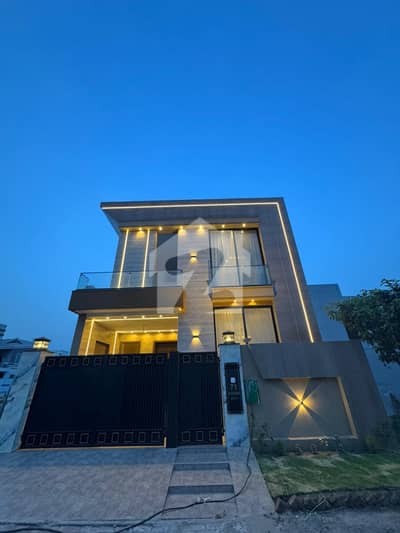 5 Marla Brand New Luxury House for Sale in Bahria Orchard Phase 1 Eastern Extension, Lahore