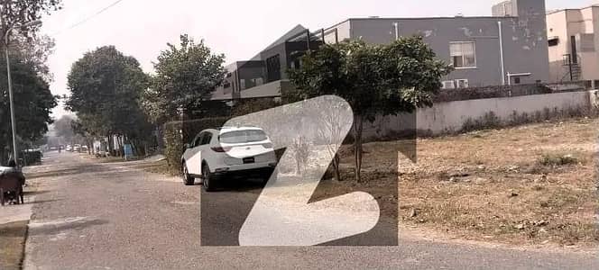 Corner Plot No-995 Block S - 1 Kanal and 310 Sq Ft Extra Plot On Top Location of Phase 7 DHA Lahore For Urgent Sale