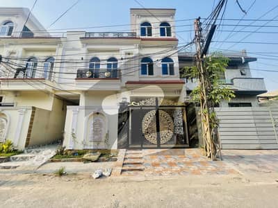 6.5 Marla Double Storey House Available In Samanabad Vip Location