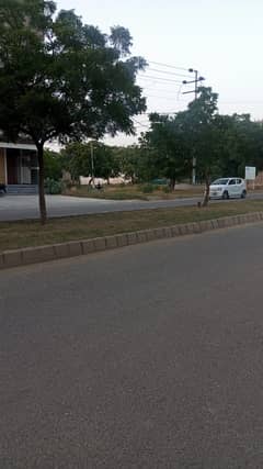 Commercial Plot In Garden City , 100 Sq Yards