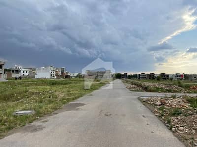 Plot For Sale In CBR Town Phase 1 Executive Block Islamabad Plot For Sale In CBR Town Phase 1 Executive Block Islamabad