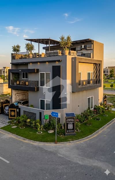 سٹی ہاؤسنگ سمندری روڈ سٹی ہاؤسنگ,فیصل آباد میں 3 کمروں کا 7 مرلہ مکان 2.25 کروڑ میں برائے فروخت۔
