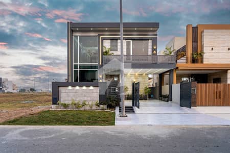 10-Marla Fully Modern House For Sale at Hot Location Near Park Commercial