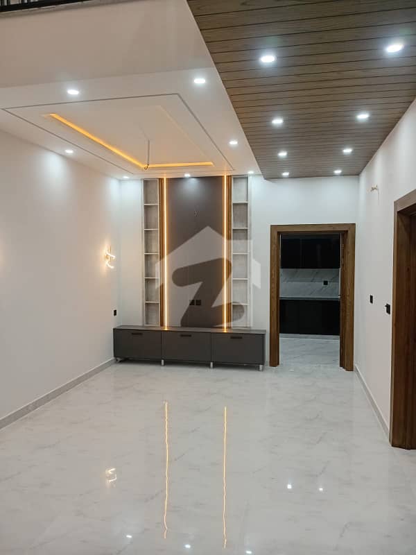 5 Marla Beautiful & Lavish House For Sale 5 Marla Beautiful & Lavish House For Sale