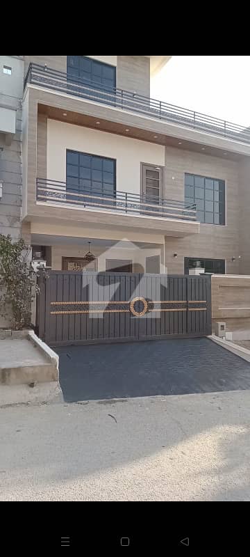 G-13/2 Triple Storey Bungalow (30x60)