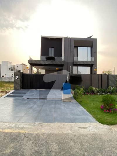 5 Marla Beautiful House for Rent in DHA Phase 9 Town, Lahore Prime Location