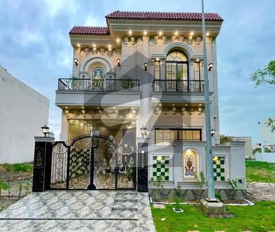 5 Marla Exceptional Designer Home Prime Location &Amp; Executive Finishing
