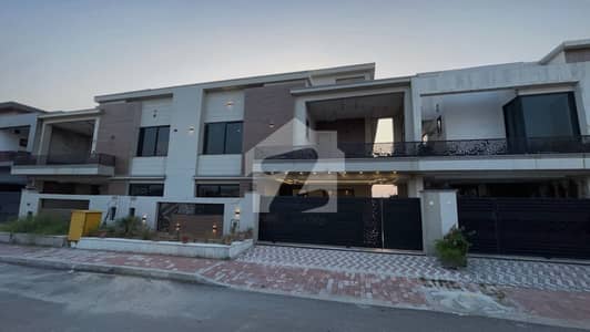 10 Marla Brand New House At Unbeatable Price 10 Marla Brand New House At Unbeatable Price