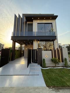 5 Marla Ultra Modern Brand New House For Sale In DHA 9 Town Lahore