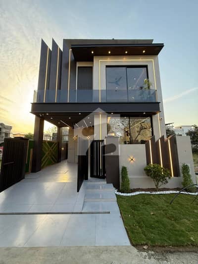 5 Marla Ultra Modern Brand New House For Sale In DHA 9 Town Lahore