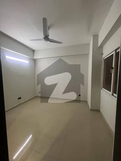 1-Bed Spacious unfurnished Apartment for Rent Gulberg Greens, Islamabad