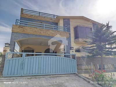 14 Marla Ground and Upper Portion For Rent