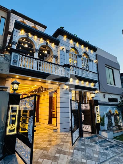 5 Marla Luxury House For Sale In Park View City, Lahore