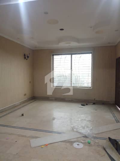 10 Marla Lower Portion For Rent