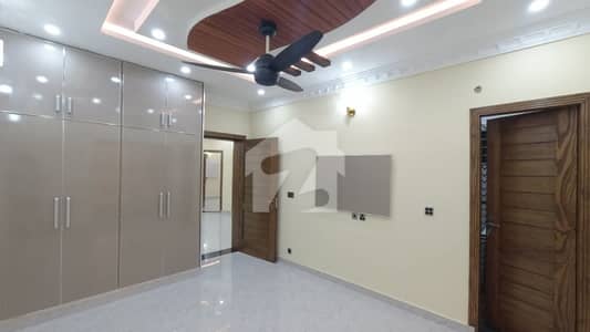 10 MARLA HOUSE FOR RENT IN DHA EME SOCIETY LAHORE. 10 MARLA HOUSE FOR RENT IN DHA EME SOCIETY LAHORE.