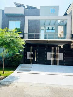 10 Marla Owner Built Bungalow For Sale In Paragon City Lahore Prime Location 10 Marla Owner Built Bungalow For Sale In Paragon City Lahore Prime Location