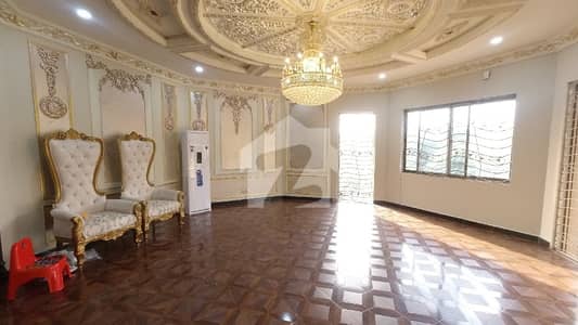 Brand New Luxury House for Rent in F-8/4, Islamabad Suitable For Foreigners (Asking Rent USD10500) Brand New Luxury House for Rent in F-8/4, Islamabad Suitable For Foreigners (Asking Rent USD10500)