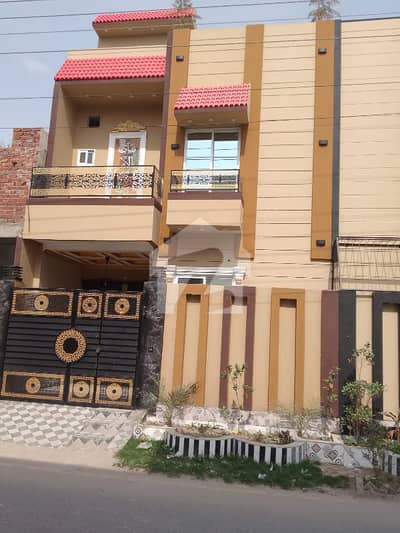 وائٹل ہومز ڈی ڈی وائٹل ہومز ہاؤسنگ سکیم,لاہور میں 3 کمروں کا 3 مرلہ مکان 1.35 کروڑ میں برائے فروخت۔
