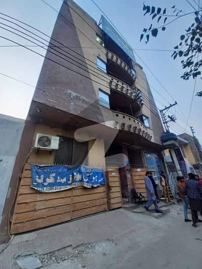 Room Space Is Available For Rent In Makkah Boys Hostel
