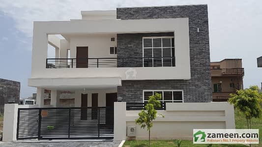 Beautiful Top Location 5 Bedroom 10 Marla House Beautiful Top Location 5 Bedroom 10 Marla House