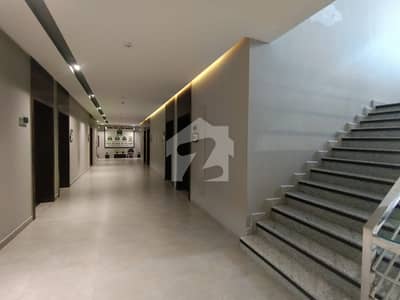 جی ۔ 9 مرکز جی ۔ 9,اسلام آباد میں 2 مرلہ Studio دفتر 1.6 لاکھ میں کرایہ پر دستیاب ہے۔