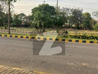 بینکرس ایوینیو ۔ بلاک اے بینکرس ایوینیو کوآپریٹو ہاؤسنگ سوسائٹی,لاہور میں 18 مرلہ رہائشی پلاٹ 1.55 کروڑ میں برائے فروخت۔