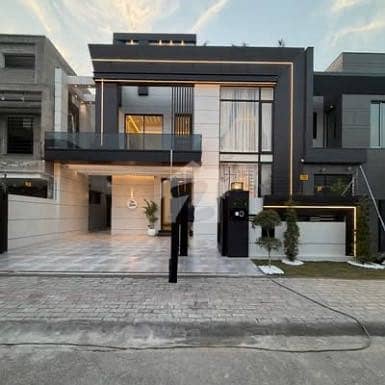 10. Marla Beautiful Modern Furnished House For Sale In Bankers Avenue Co-Operative Housing Society Top Location