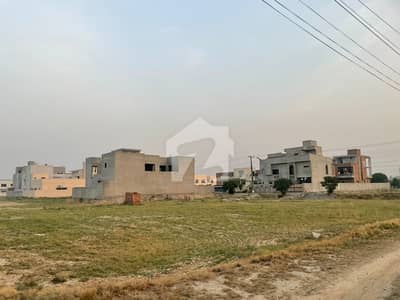 اے ڈبلیو ٹی فیز 2 ۔ بلاک ای۔2 اے ڈبلیو ٹی فیز 2,اے ڈبلیو ٹی آرمی ویلفیئر ٹرسٹ,رائیونڈ روڈ,لاہور میں 10 مرلہ رہائشی پلاٹ 1.25 کروڑ میں برائے فروخت۔ اے ڈبلیو ٹی فیز 2 ۔ بلاک ای۔2 اے ڈبلیو ٹی فیز 2,اے ڈبلیو ٹی آرمی ویلفیئر ٹرسٹ,رائیونڈ روڈ,لاہور میں 10 مرلہ رہائشی پلاٹ 1.25 کروڑ میں برائے فروخت۔
