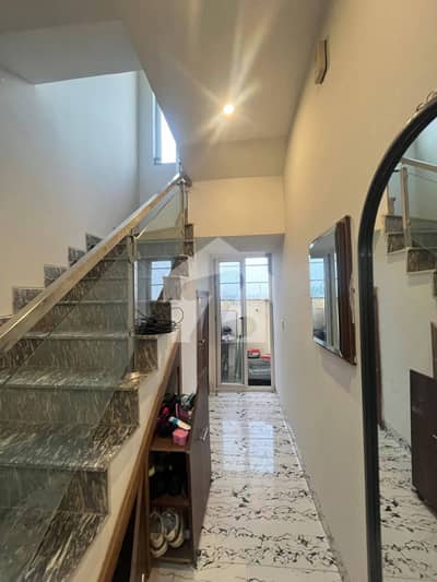 I RENT OUT A 8 MARLA HOUSE IN BAHRIA ORCHARD LAHORE