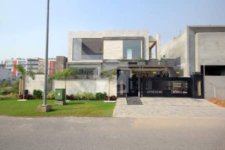 ڈی ایچ اے فیز 6 ڈیفنس (ڈی ایچ اے),لاہور میں 5 کمروں کا 1 کنال مکان 13.0 کروڑ میں برائے فروخت۔