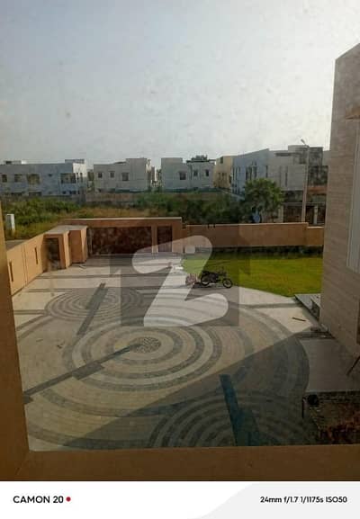 ڈی ایچ اے فیز 8 ڈی ایچ اے ڈیفینس,کراچی میں 9 کمروں کا 6 کنال مکان 13.5 ارب میں برائے فروخت۔
