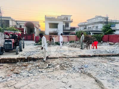 لالہ زار راولپنڈی میں 5 مرلہ رہائشی پلاٹ 99.0 لاکھ میں برائے فروخت۔