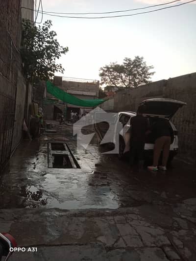 ملتان روڈ لاہور میں 2 کمروں کا 10 مرلہ علاوہ 3.6 کروڑ میں برائے فروخت۔