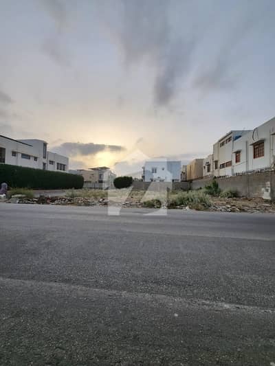 Two Plots 527 Yards And 680 Yards West Open Plot Available Sale Phase 5 Most Easiest Location