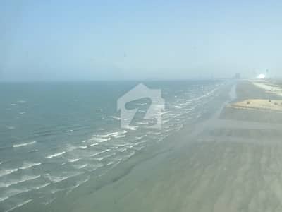 EMAAR OCEANFRONT, 2 BED LUXURY APARTMENT FOR RENT IN PEARL TOWERS.