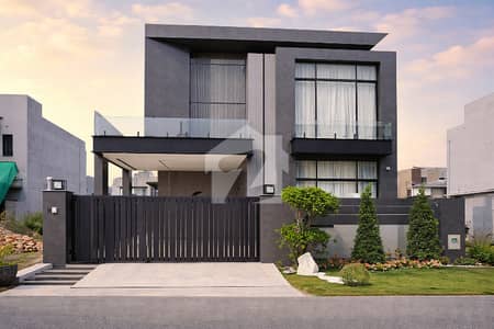 10 MARLA BRAND NEW HOUSE DHA PHASE 6 NEAR TO PARK 10 MARLA BRAND NEW HOUSE DHA PHASE 6 NEAR TO PARK