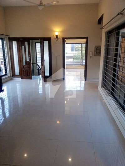 3 Bed Room Luxury Ground Portion For Rent E, 11