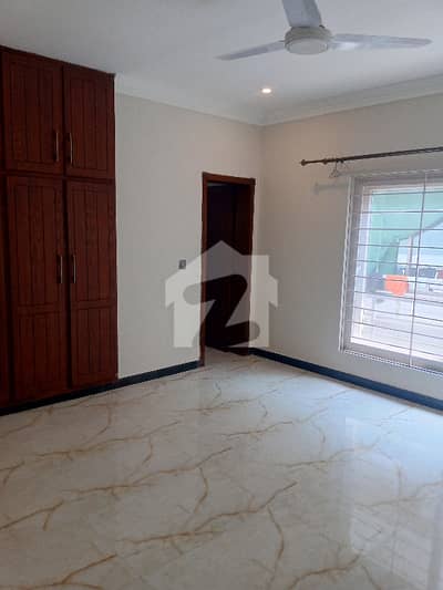 4 Bed Luxury Upper Portion For Rent E-11