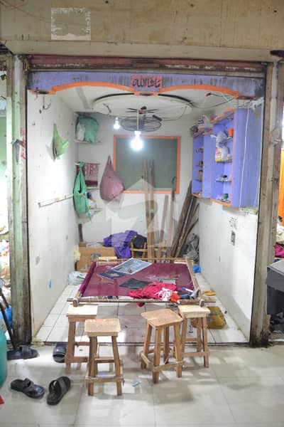 Clifton Block 8, CTC Markat, 64 Square Feet Shop for Sale.