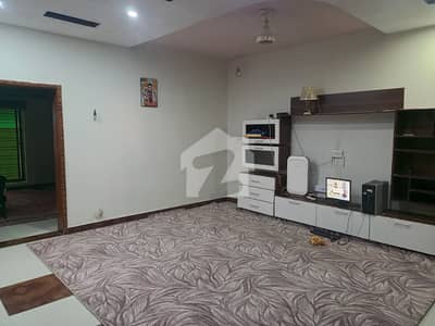 8 Marla Full House at Prime Location in DHA Rahber
