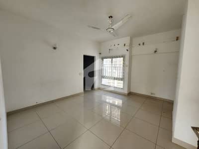 4 Bedrooms Duplex Apartment For Sale In Com3
